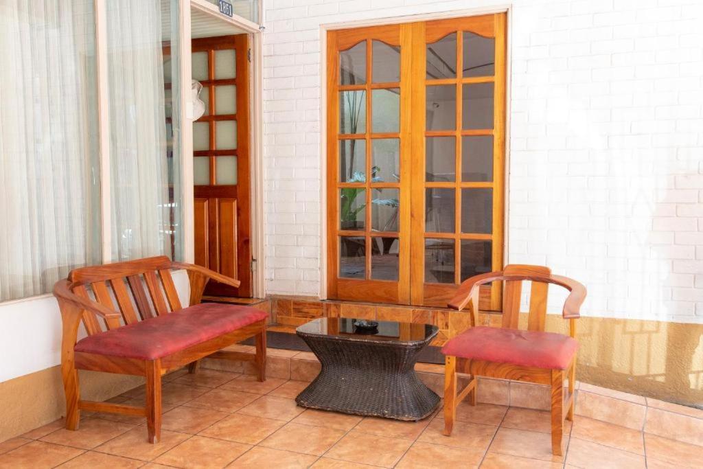 Sura Bed And Breakfast San José Zewnętrze zdjęcie